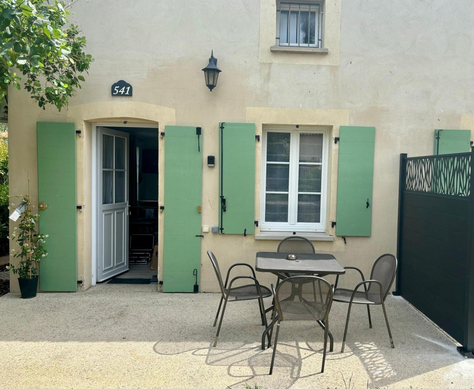 Appartement 4 Personnes 541 Les Jasses De Camargue แกลลาเกอ-เลอ-มองต์เทอร์ ภายนอก รูปภาพ